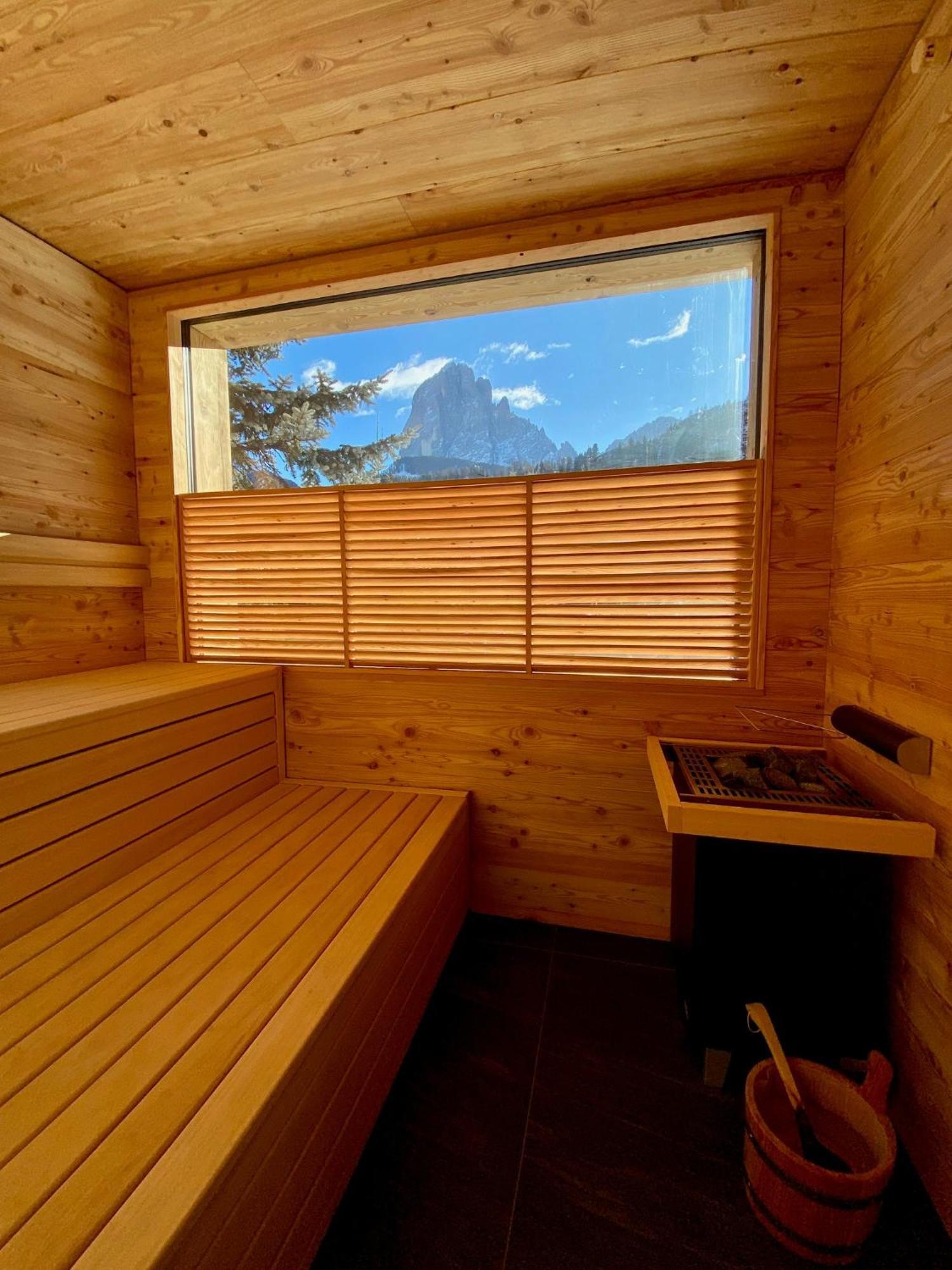 Charme Hotel Uridl Santa Cristina Val Gardena Екстериор снимка